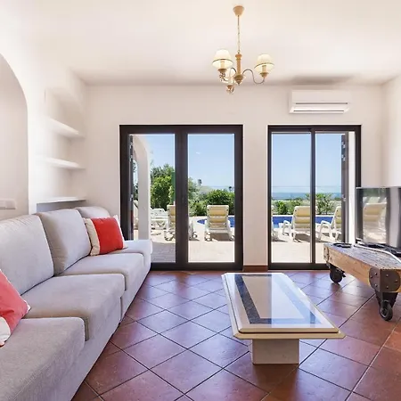 Sea Senses Villa Patio